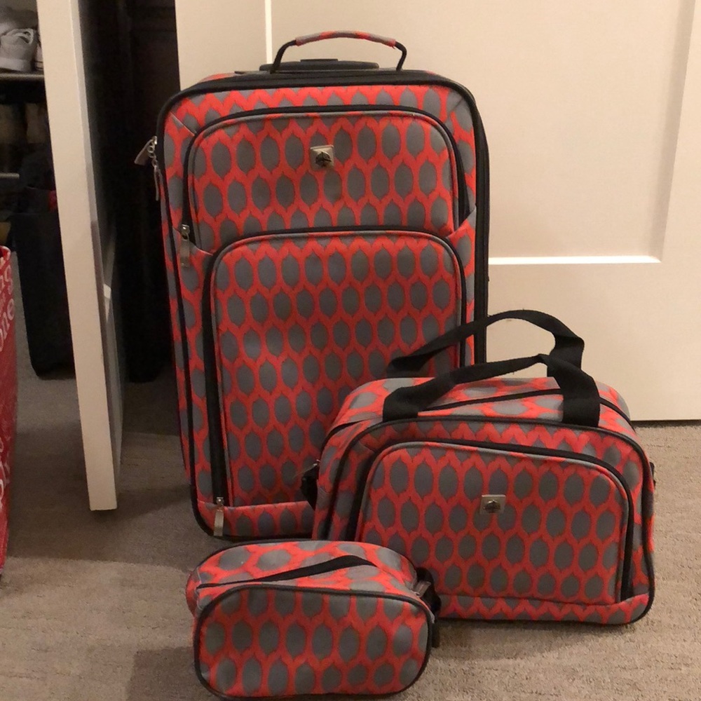 Three Piece Accent Luggage